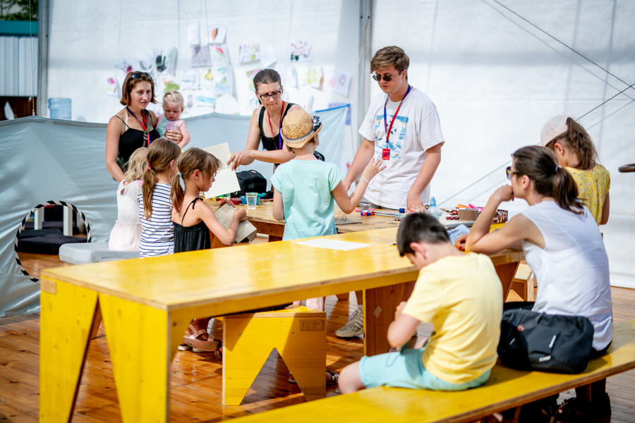 Kobalt-Migrating-Platform-warsztaty-dzialania-edukacyjno-kulturalne-fotM (1)